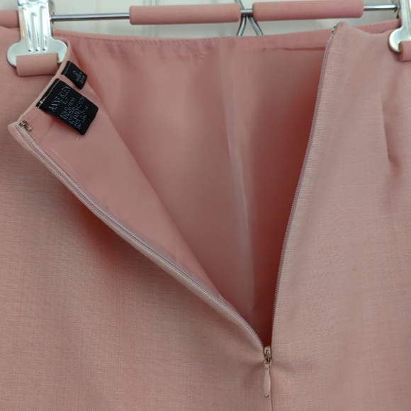 Anne Klein pencil skirt - Picture 3 of 5